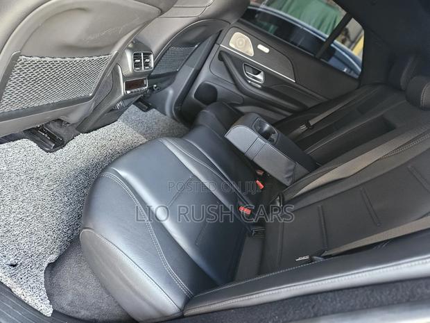 Mercedes-Benz GLE-Class 2021 Black