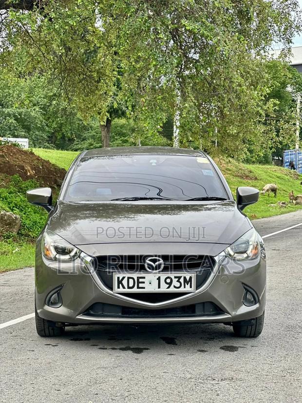 Mazda Demio 2014