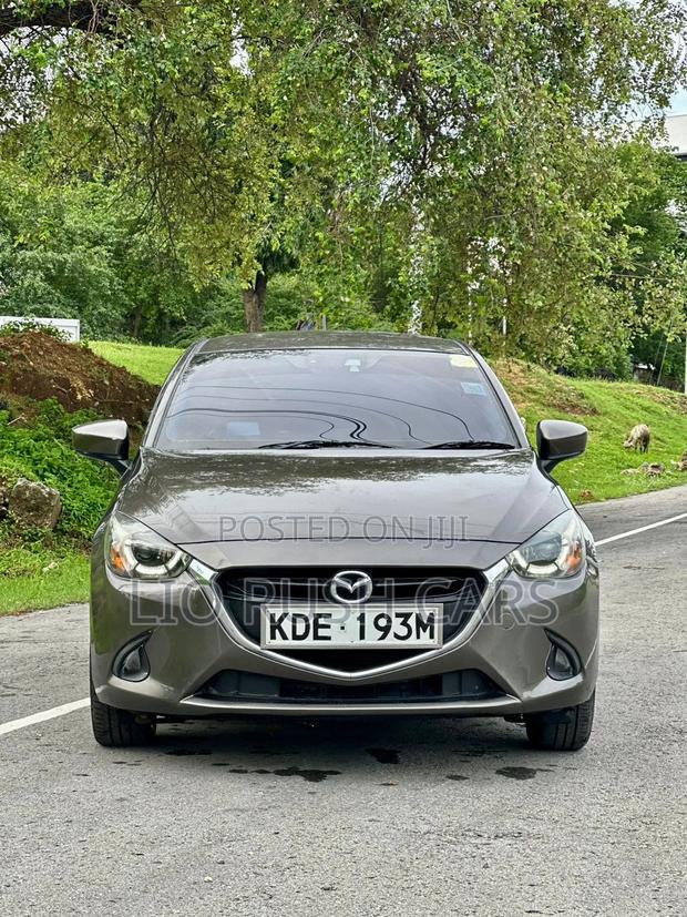 Mazda Demio 2014