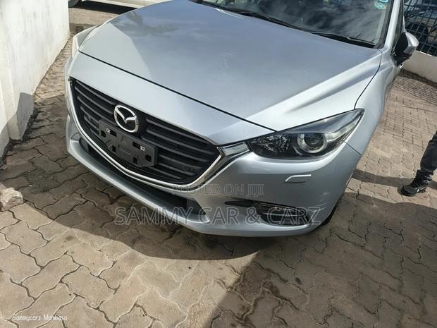 Mazda Axela 2018 Gray