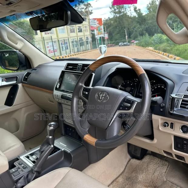 Toyota Land Cruiser Prado 2020 White