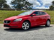 Volvo V40 2018 Red for sale