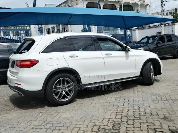 Mercedes-Benz GLC-Class 2019 White