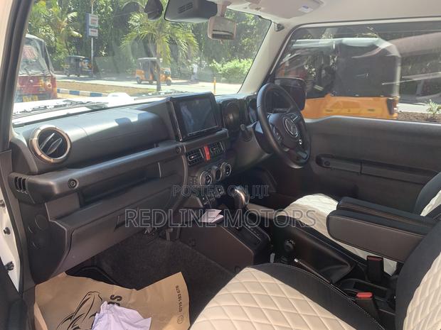 Mercedes-Benz G-Class 2021 White