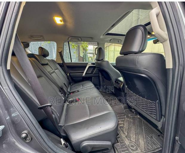 Toyota Land Cruiser Prado 2.8 2020 Gray