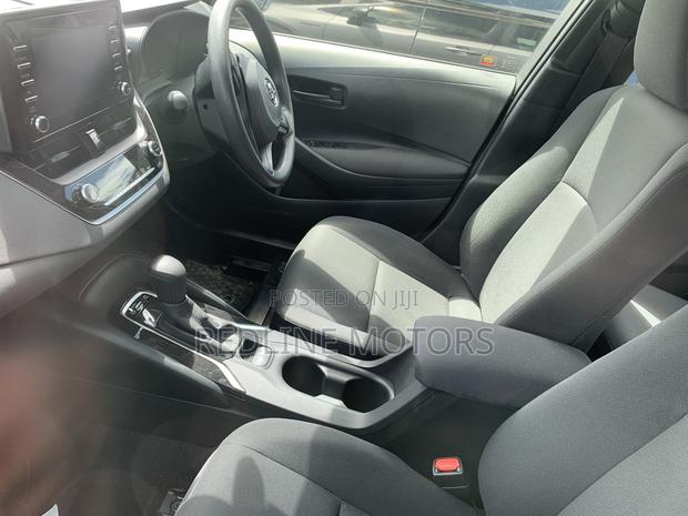 Toyota Corolla Hatchback 2019 Silver