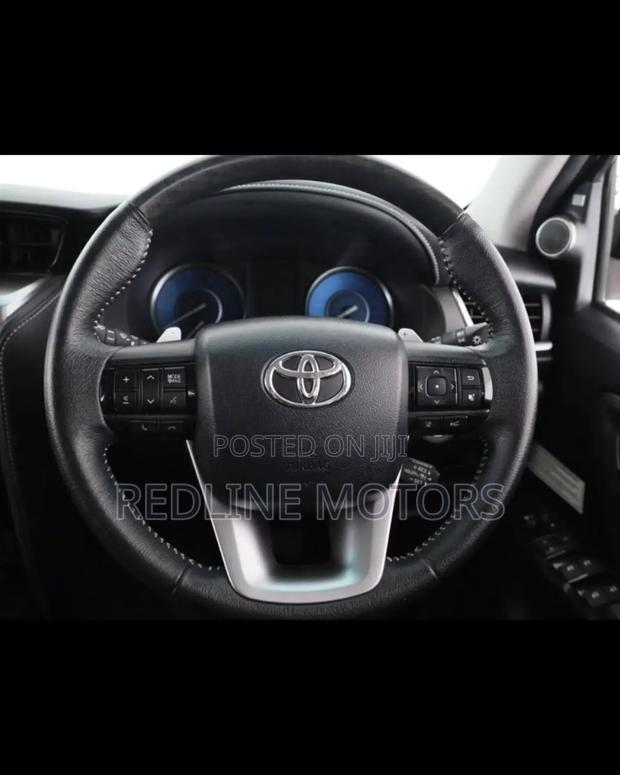 Toyota Fortuner 2021 Blue