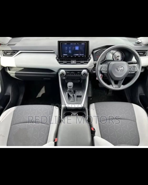 Toyota RAV4 2019 Red