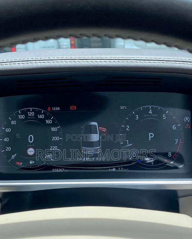 Land Rover Range Rover Vogue 2019 Brown