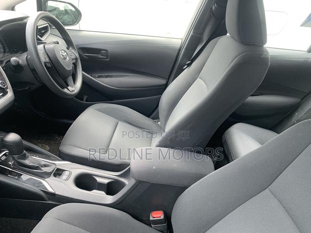 Toyota Corolla Hatchback 2019 White