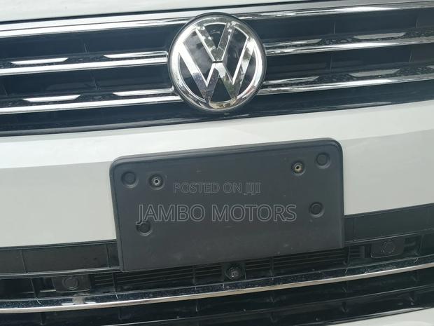 Volkswagen Tiguan 2.0T SEL R-Line AWD 4MOTION 2019 White