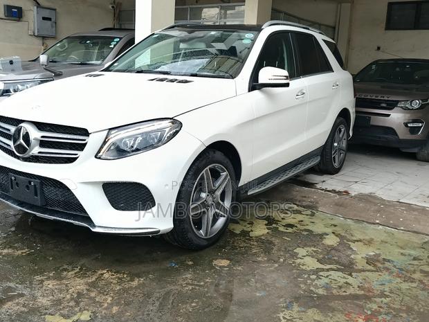 Mercedes-Benz GLE-Class GLE 350d 4MATIC 2018 White