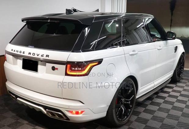 Land Rover Range Rover Sport SVR 4x4 2020 Off white