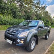 Isuzu D-MAX 2022 Gray for sale