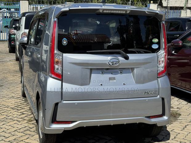 Daihatsu Move 2018 Silver