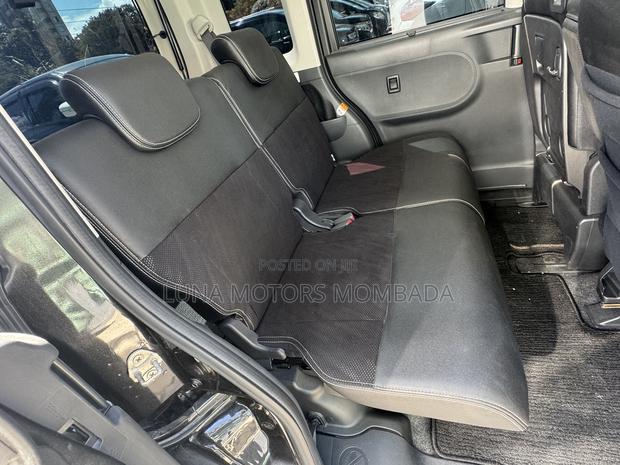 Daihatsu Tanto 2018 Black