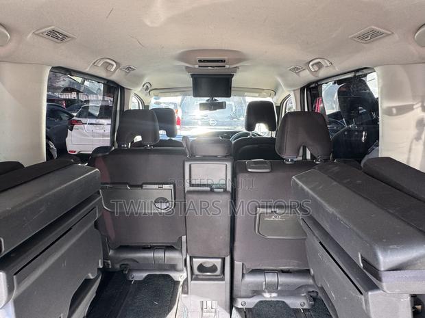 Nissan Serena 2020 White
