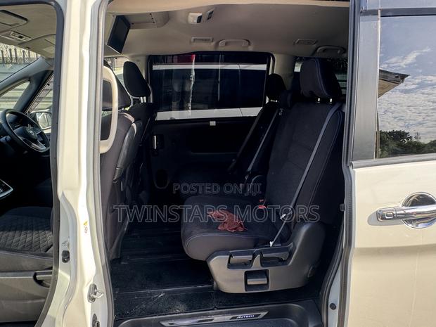 Nissan Serena 2020 White