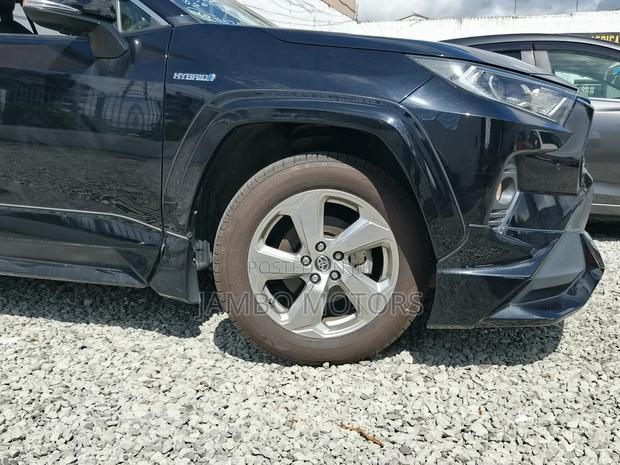 Toyota RAV4 Hybrid 2020 Black