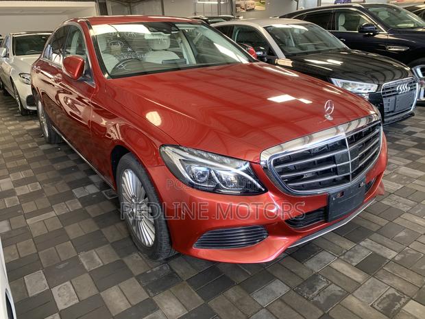 Mercedes-Benz C200 2015 Red