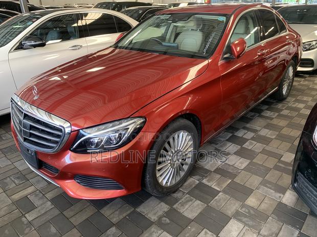 Mercedes-Benz C200 2015 Red