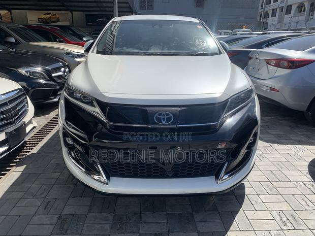 Toyota Harrier 2.0 Turbo 4WD 2018 Pearl