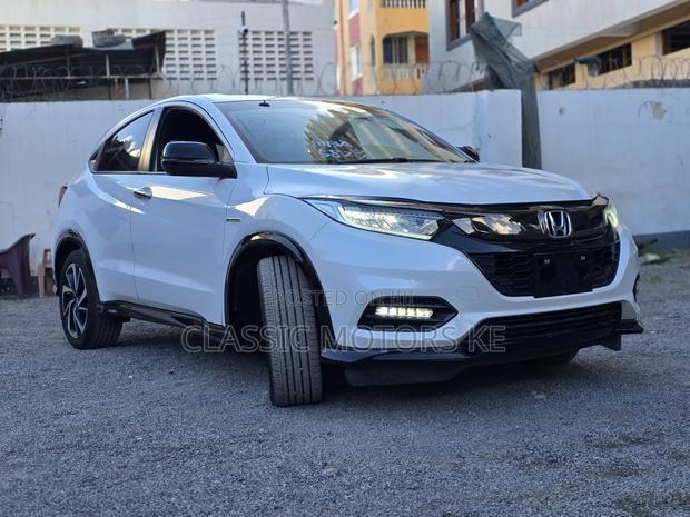 Honda Vezel 1.5 Hybrid 2WD 2019 White