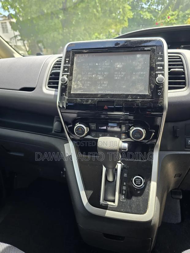 Nissan Serena 2018 Purple