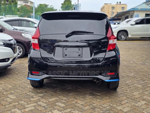 Nissan Note 1.2 Hybrid 2018 Black