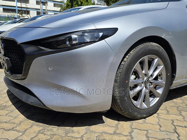 Mazda 3 2019 Silver