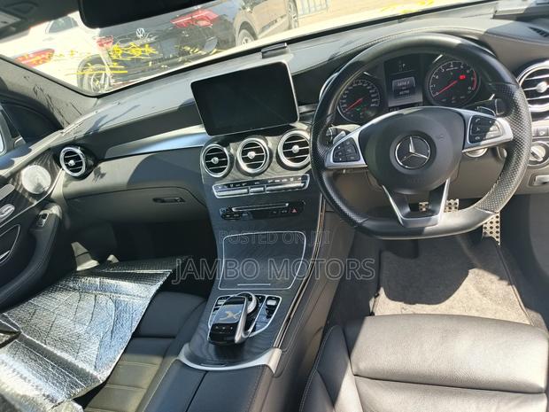 Mercedes-Benz GLC-Class 2019 White