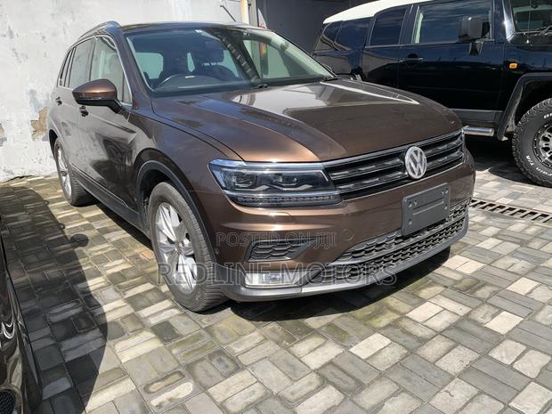 Volkswagen Tiguan 2.0T SEL FWD 2018 Brown