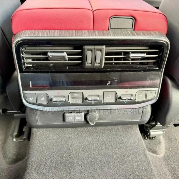 Toyota Land Cruiser 3.3 Diesel 4WD 2022 Gray