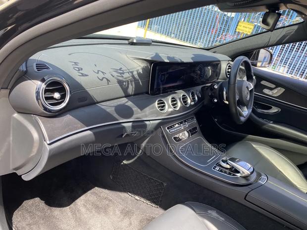 Mercedes-Benz E250 2018 Black