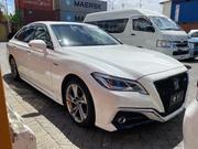 Toyota Crown 2019 White for sale