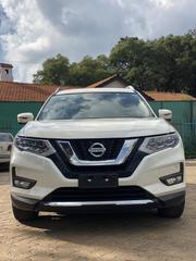 Nissan X-Trail 2018 White for sale