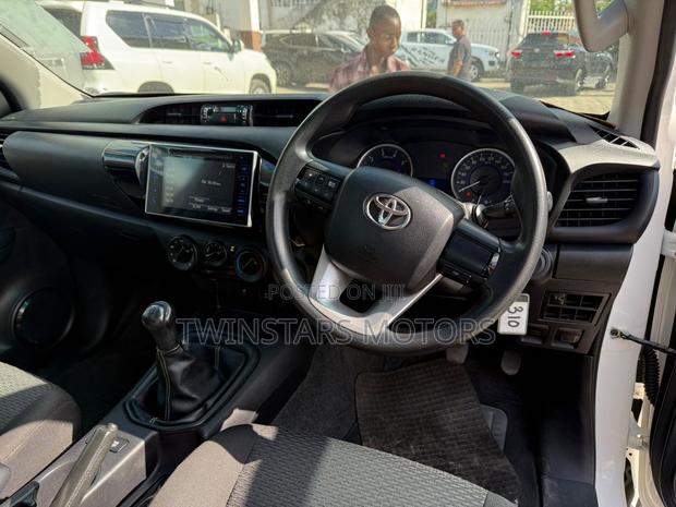 Toyota Hilux Revo Single Cab Deisel 2.8 AWD 2019 White