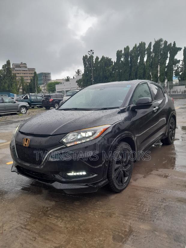 Honda Vezel 1.5 4WD 2019 Black