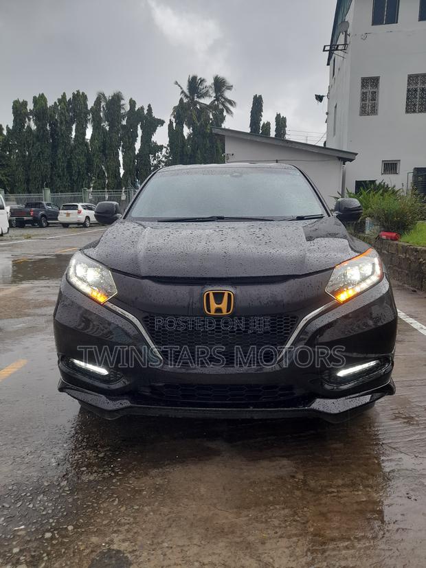 Honda Vezel 1.5 4WD 2019 Black