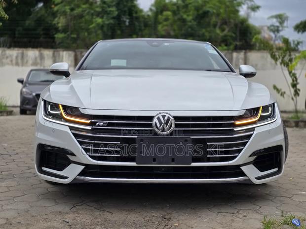 Volkswagen Arteon 2.0T SEL R-Line w/20 AWD 4MOTION 2019 White