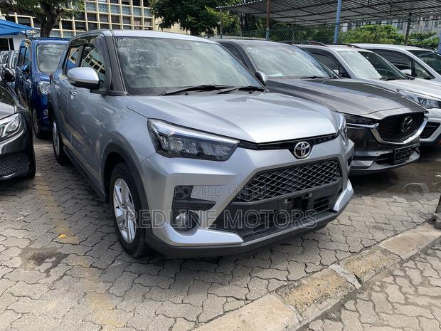 Toyota Raize 1.0 AWD 2019 Silver