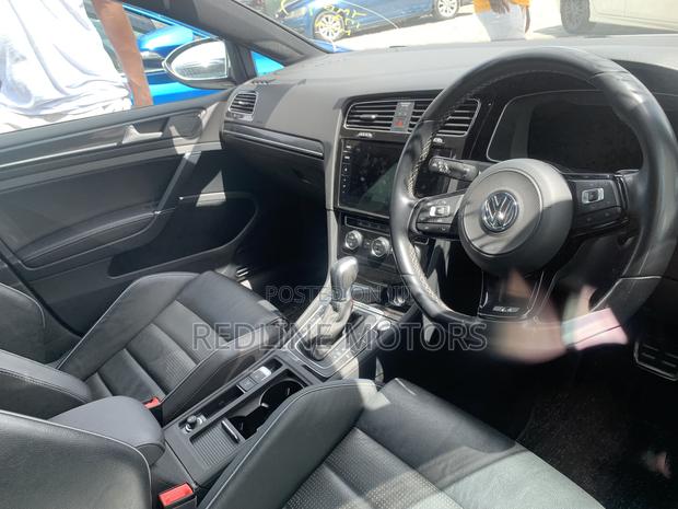 Volkswagen Golf R 4-Door w/DCC & Navigation 2018 Blue