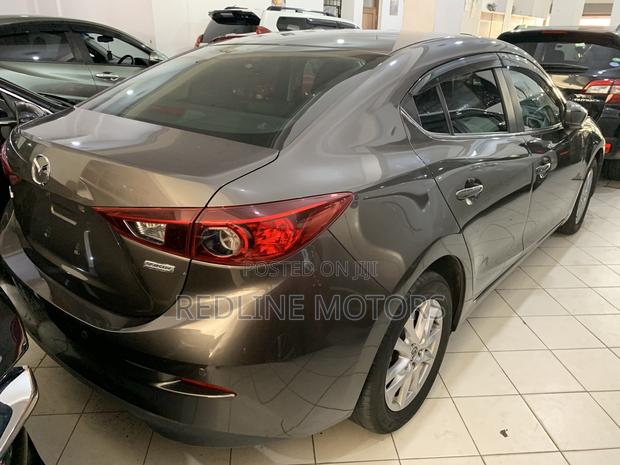 Mazda Axela 2018 Gray