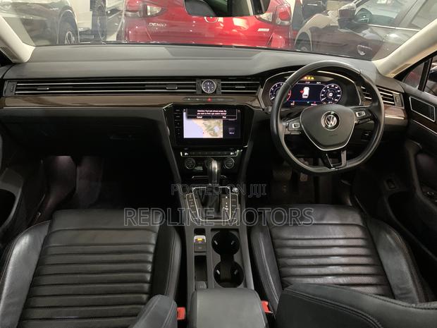 Volkswagen Passat 2.0T SE 2018 Black