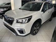 Subaru Forester 2.5i Premium AWD 2018 Off white for sale