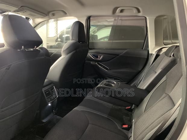 Subaru Forester 2.5i Premium AWD 2018 Off white