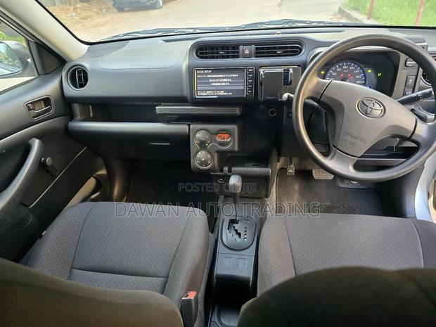 Toyota Probox 2019 Silver