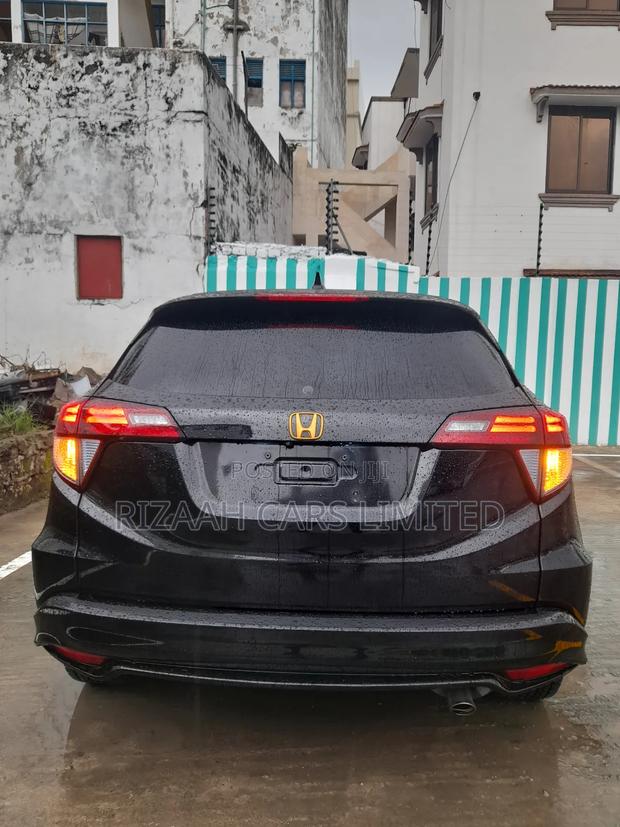 Honda Vezel 1.5 2WD 2018 Black