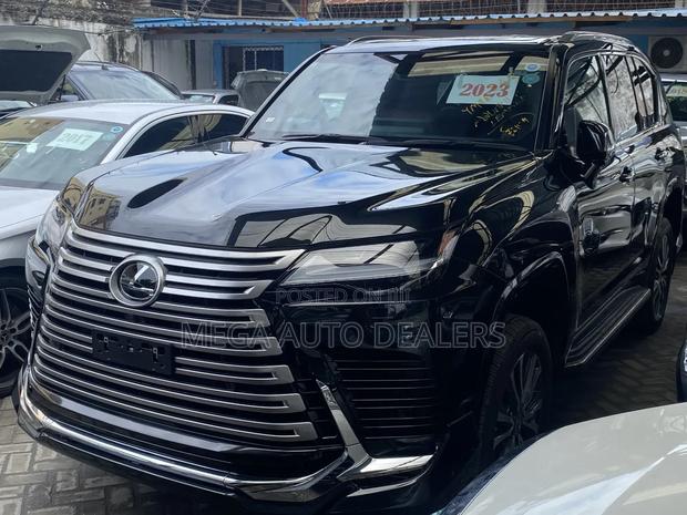 Lexus LX 2023 Black