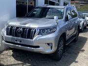 Toyota Land Cruiser Prado 2018 Silver for sale